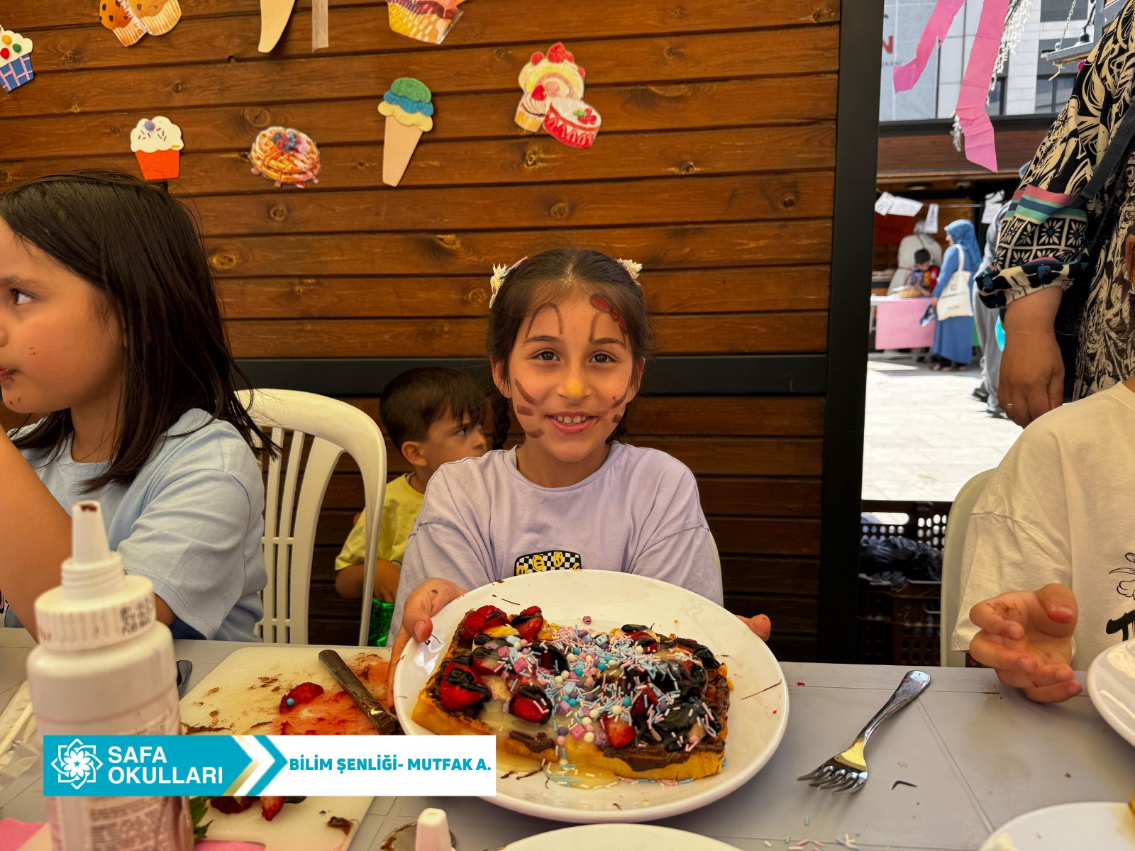 BİLİM ŞENLİĞİNDE MUTFAK ATÖLYESİ