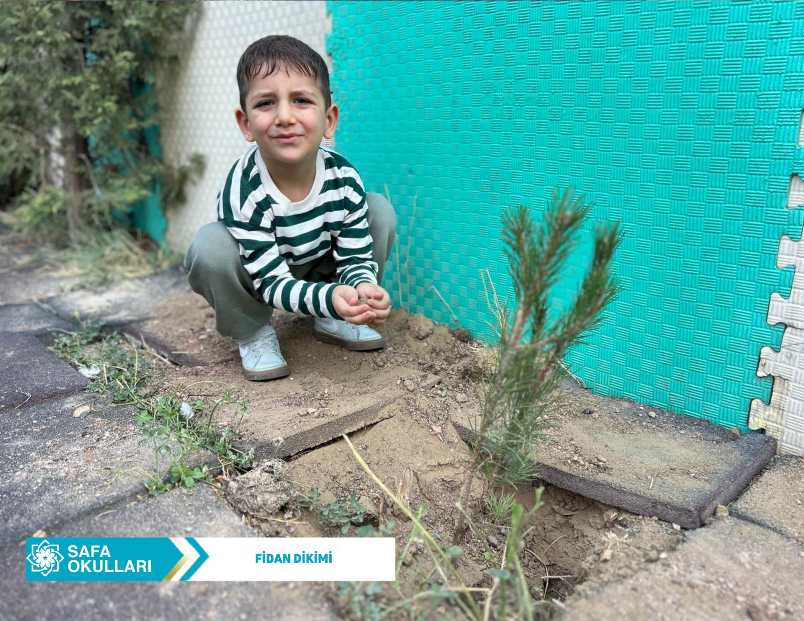 DOĞAYLA BÜYÜYEN MİNİK ELLER