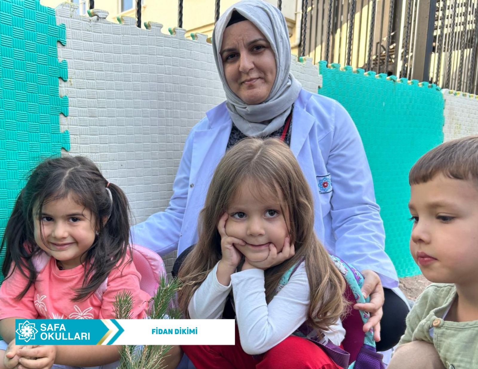 DOĞAYLA BÜYÜYEN MİNİK ELLER