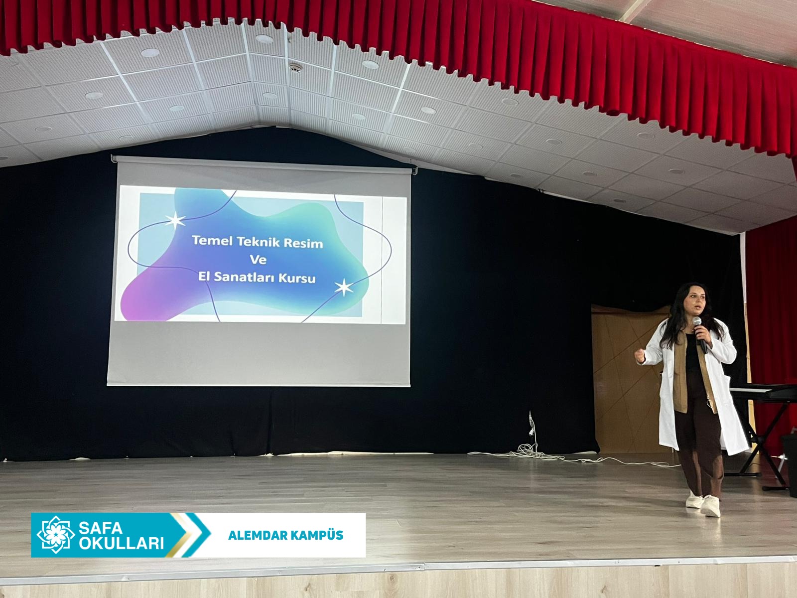 KULÜPLER TANITILDI, DERECELER ÖDÜLLENDİRİLDİ