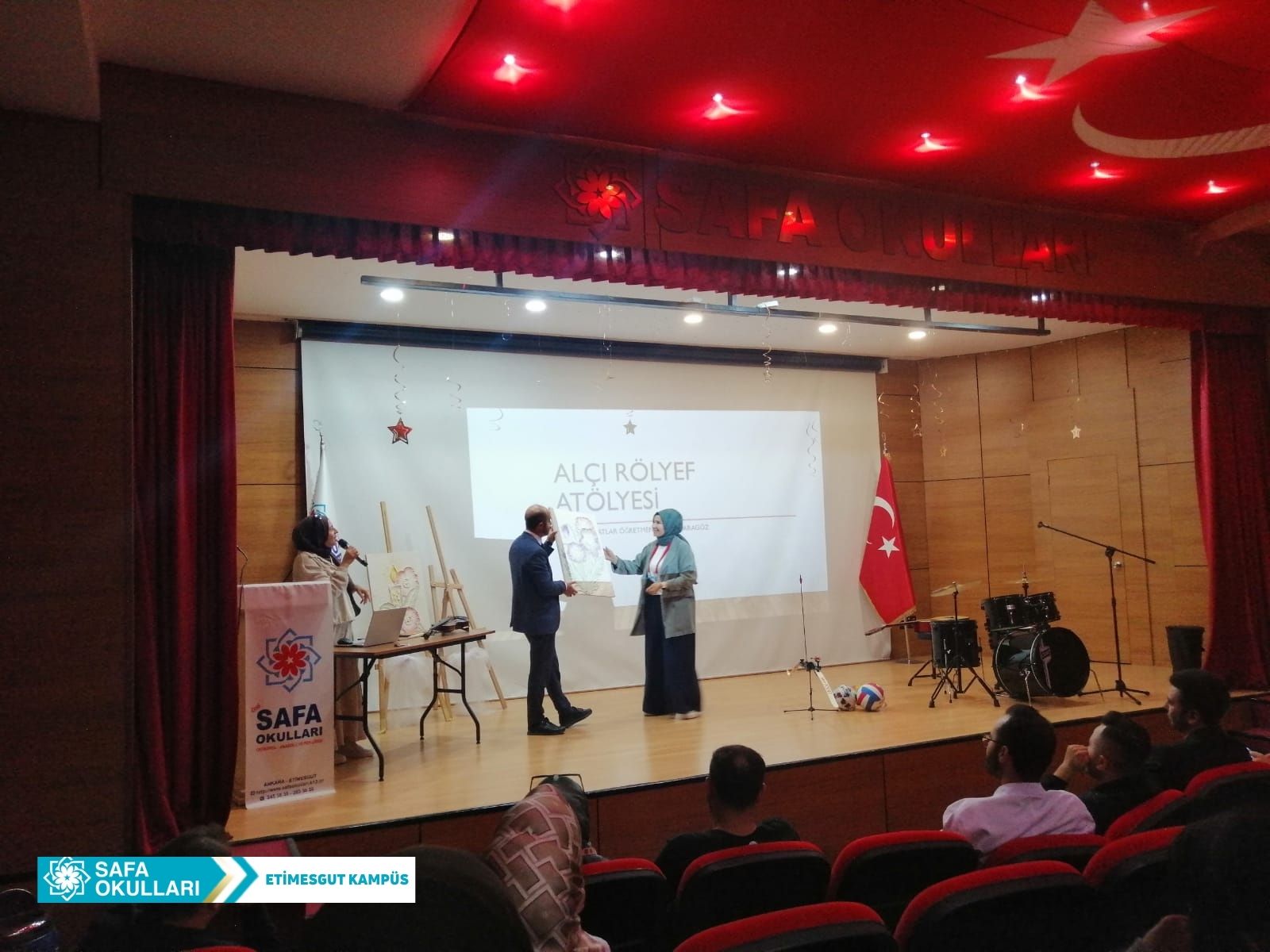 GELİŞİM YOLUNDA ÖĞRENCİLERİMİZİN YANINDAYIZ