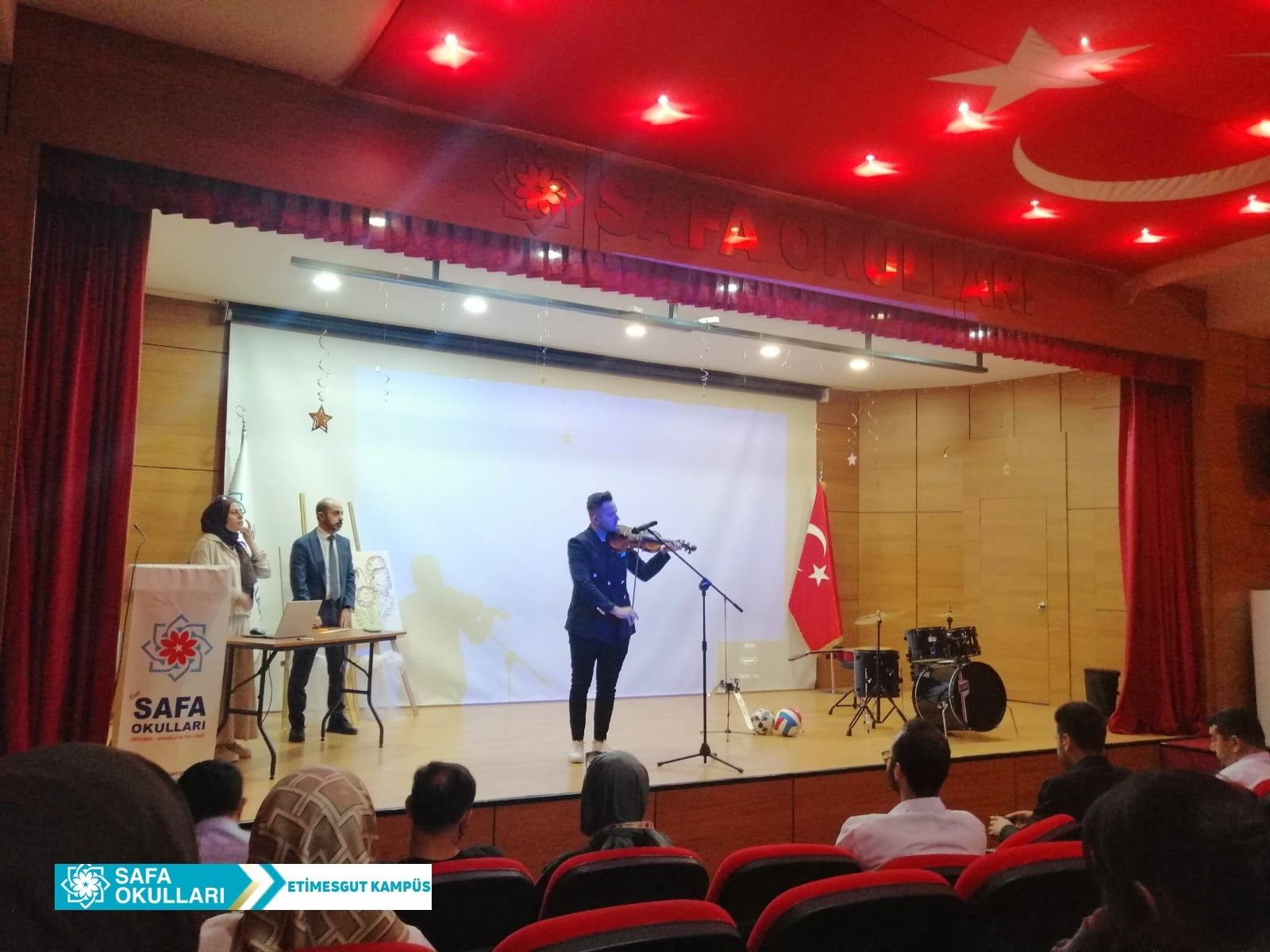 GELİŞİM YOLUNDA ÖĞRENCİLERİMİZİN YANINDAYIZ