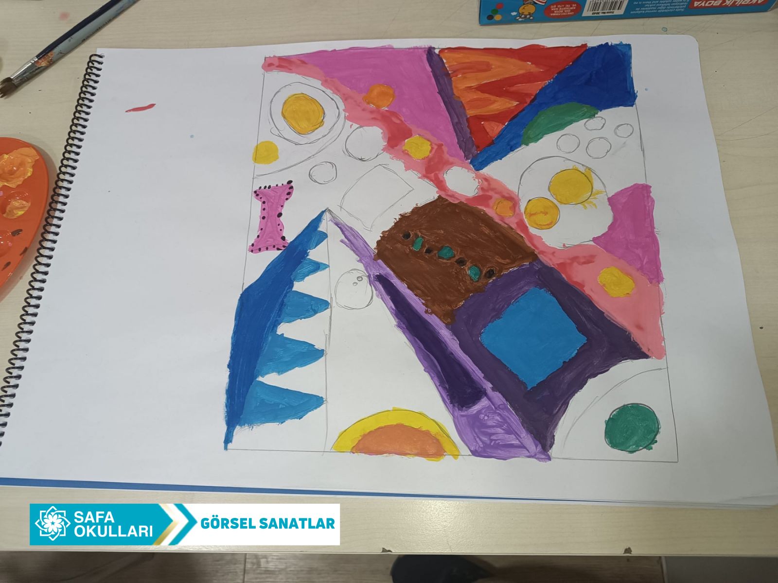 GÖRSEL SANATLAR ATÖLYESİ