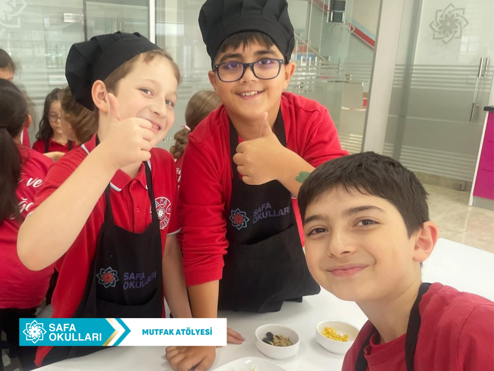 WhatsApp Image 2025-10-14 at 15.36.02 (4)