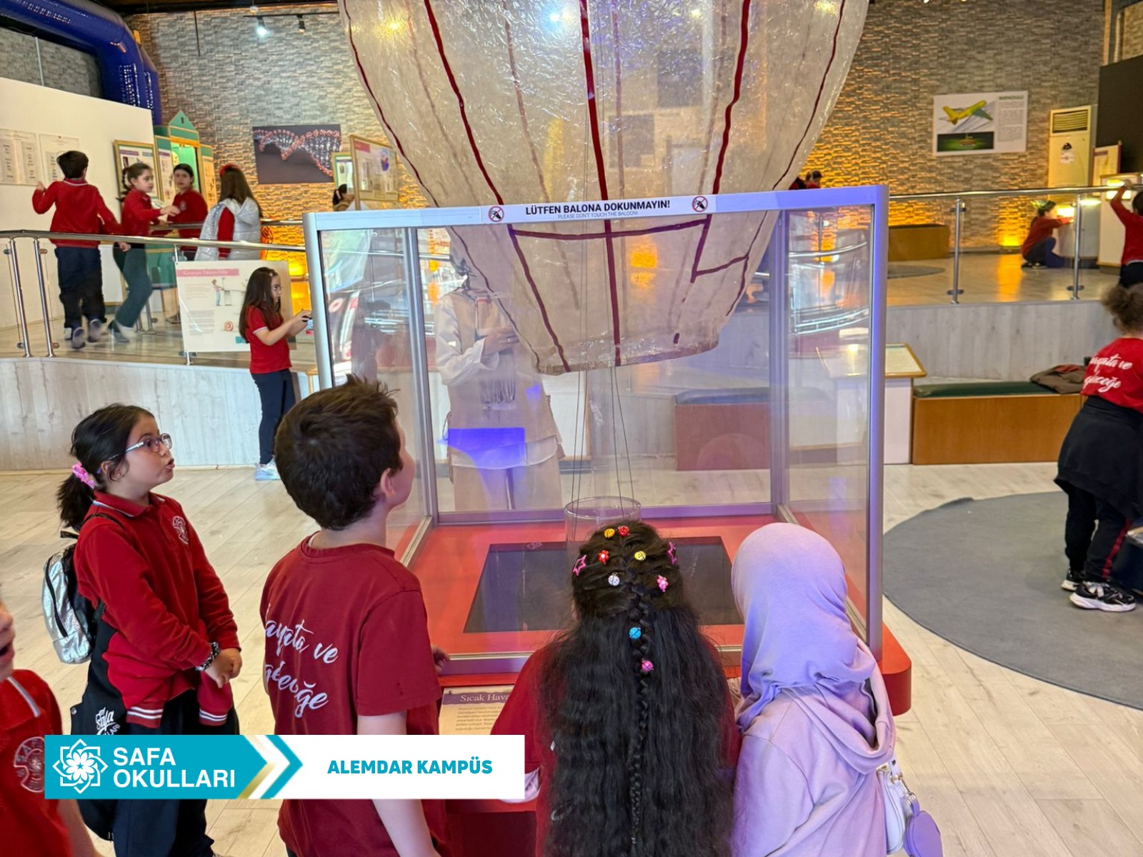 FEZA GÜRSEY BİLİM MERKEZİ