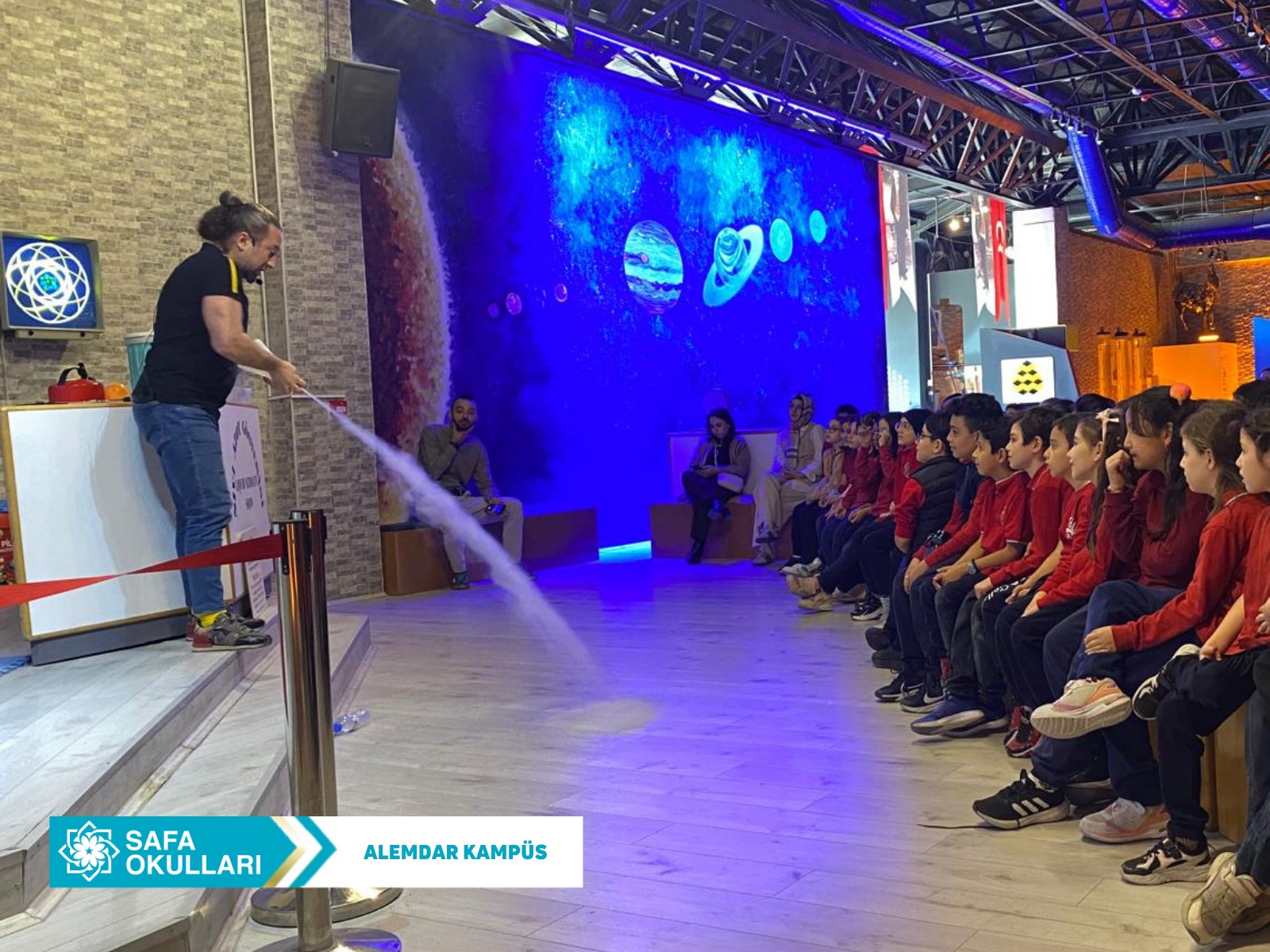 FEZA GÜRSEY BİLİM MERKEZİ