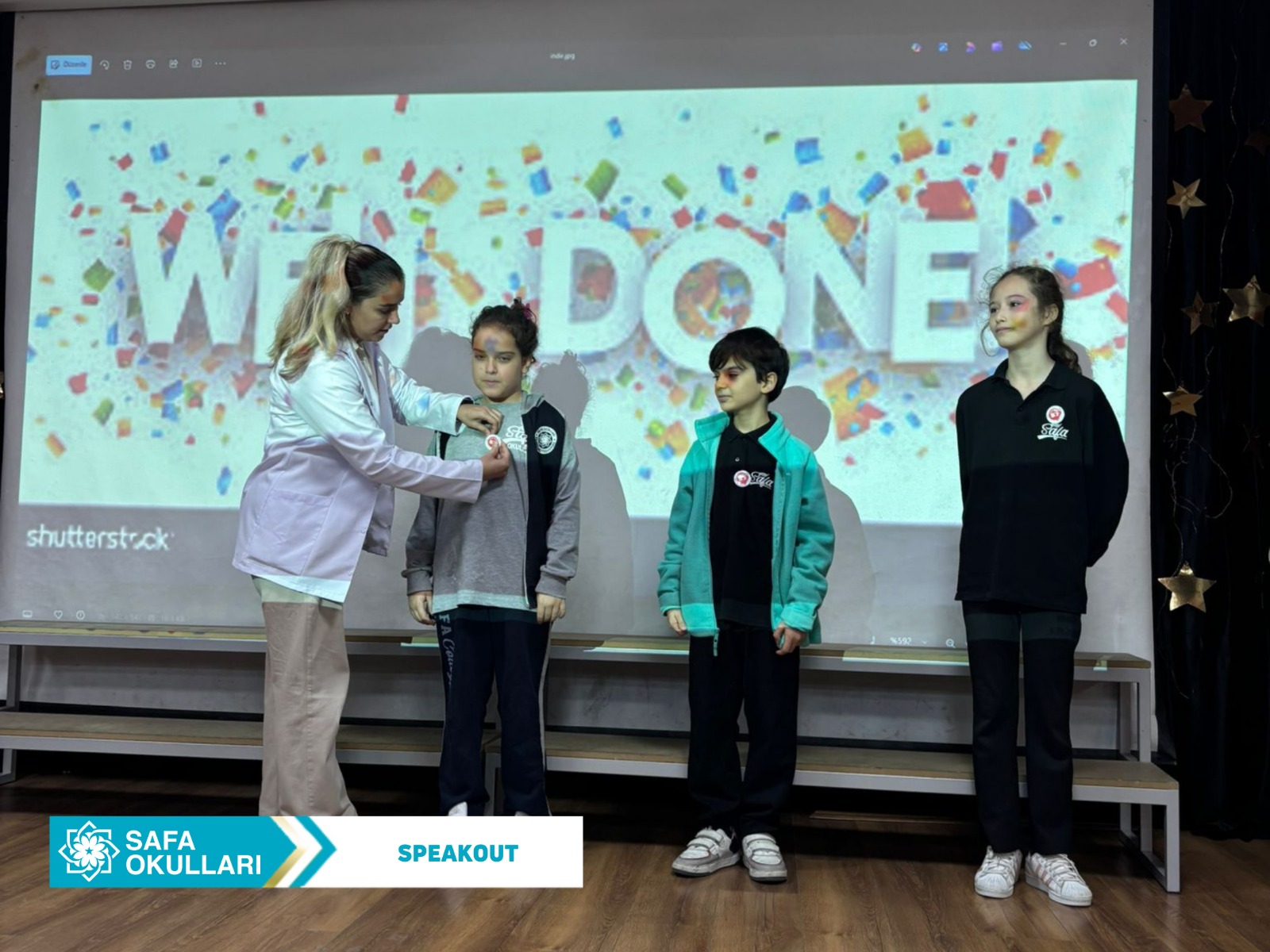 SPEAKER CEREMONY EXCİTEMENT