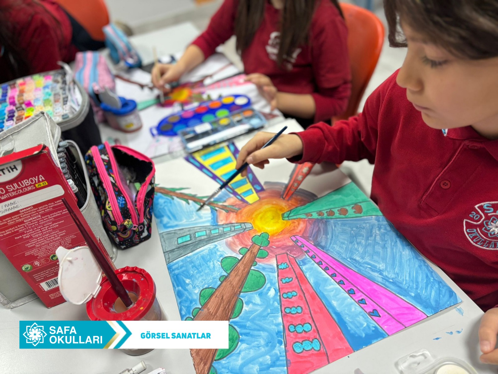 WhatsApp Image 2025-11-19 at 13.04.23 (1)