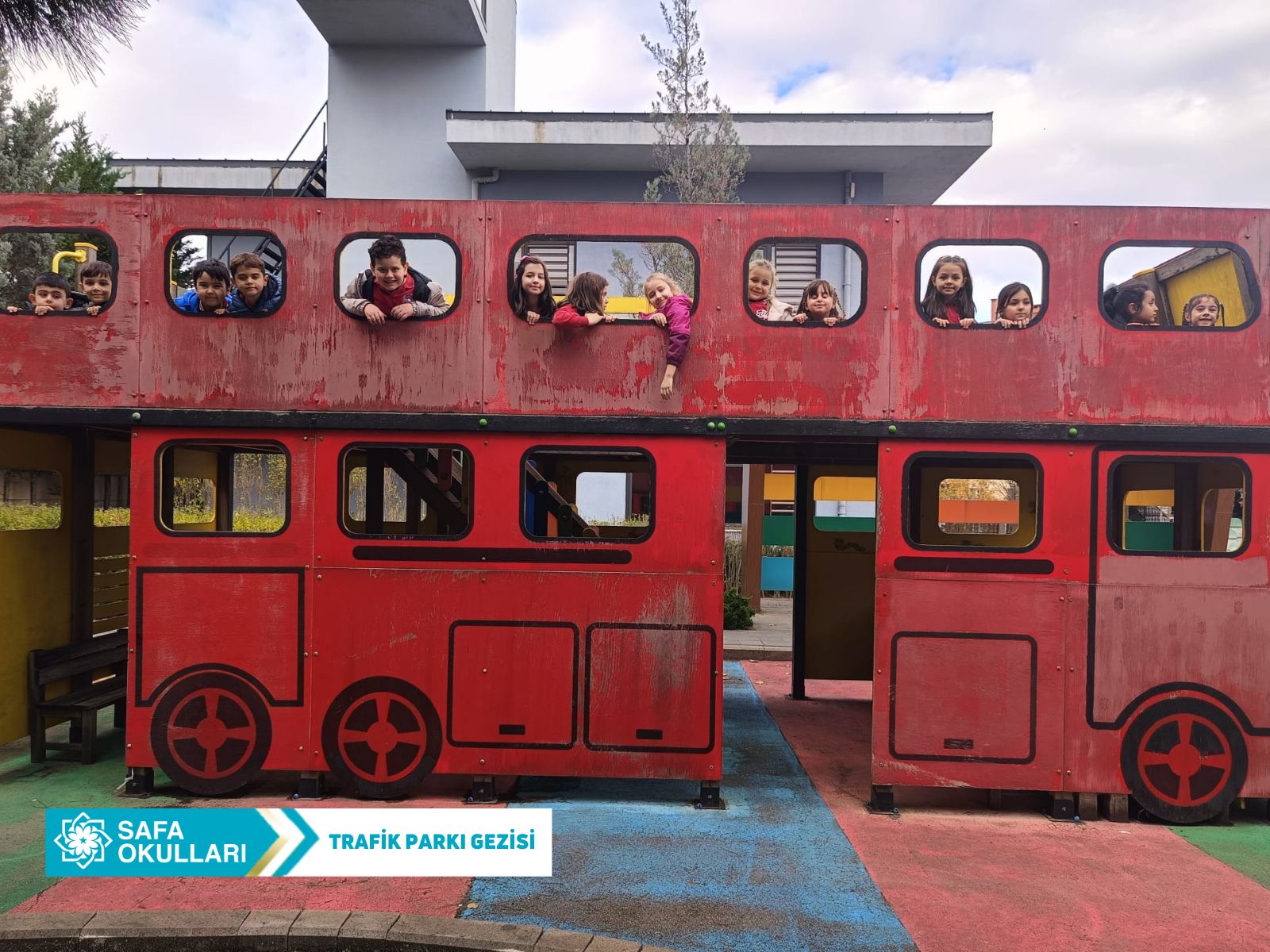 WhatsApp Image 2025-12-02 at 08.57.53 (1)