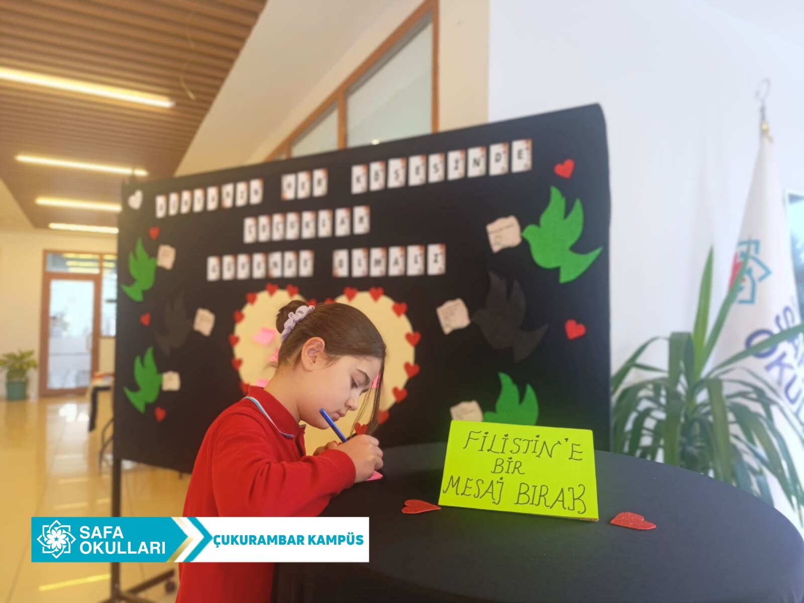 FİLİSTİN'E BİR MESAJ BIRAK