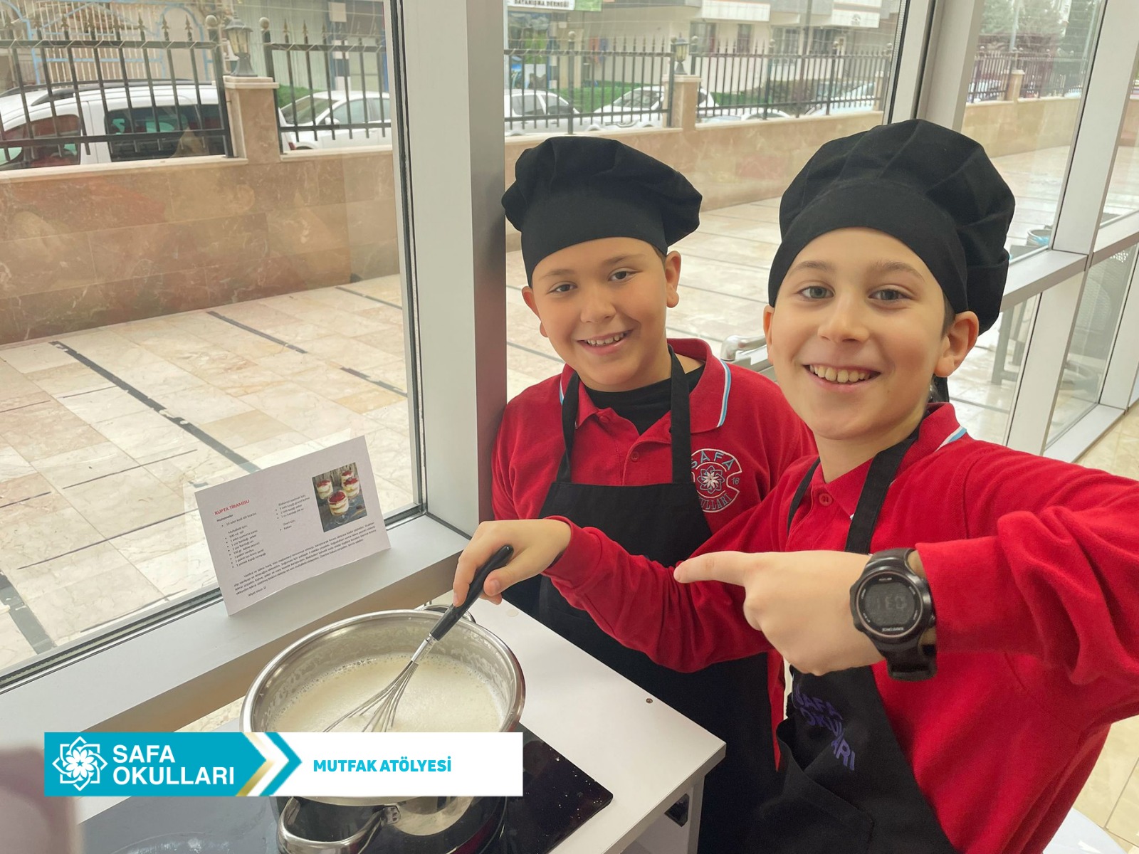 WhatsApp Image 2025-12-22 at 17.41.51 (2)