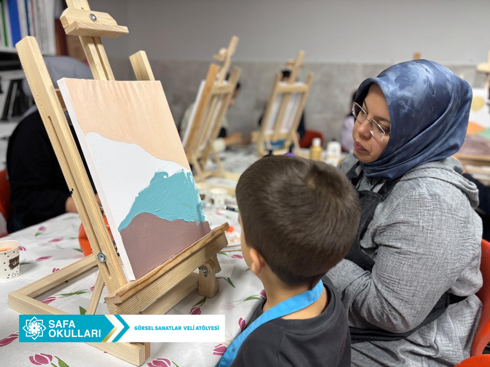 GÖRSEL SANATLAR VELİ ATÖLYESİ