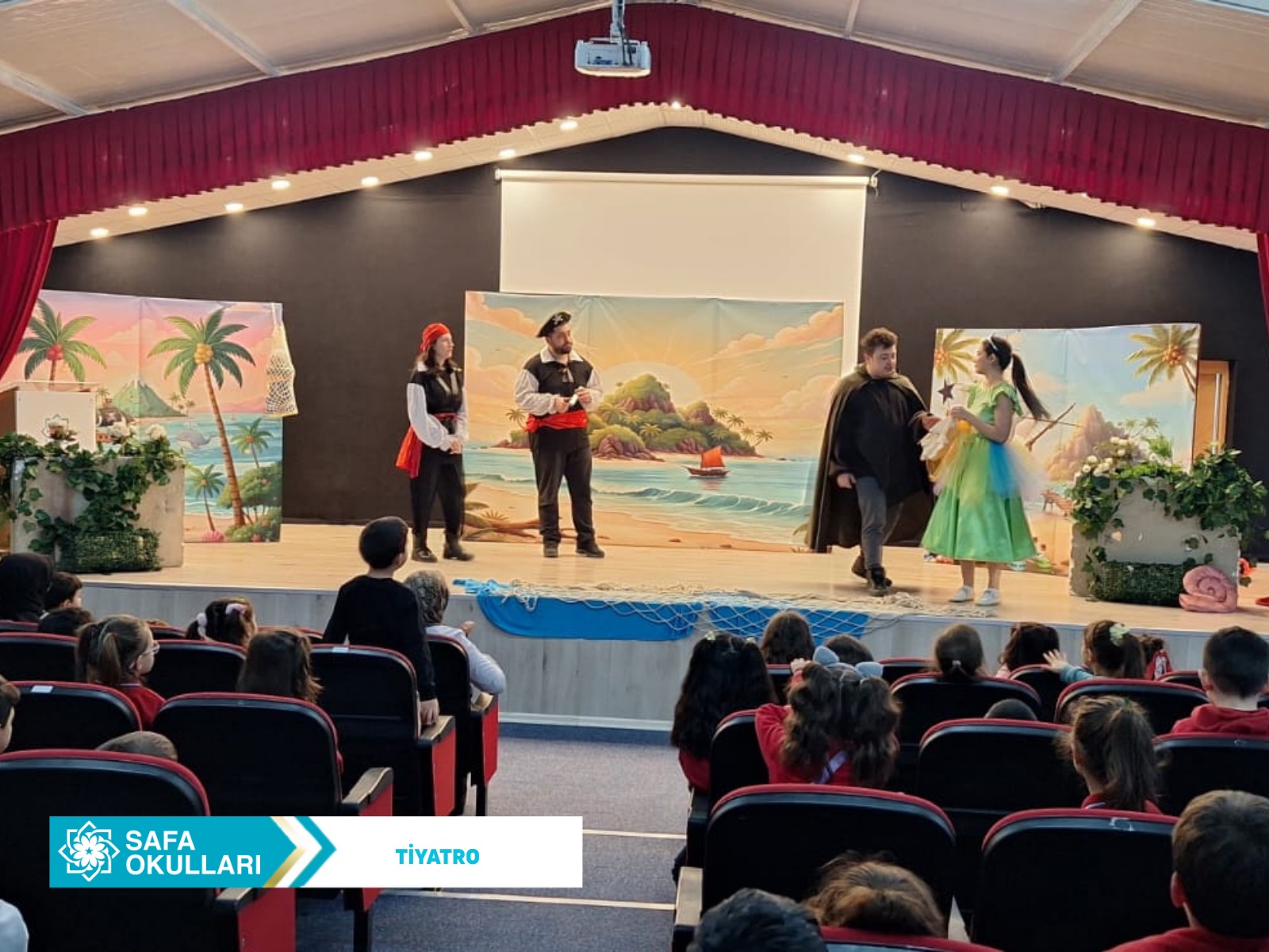 TİYATRO