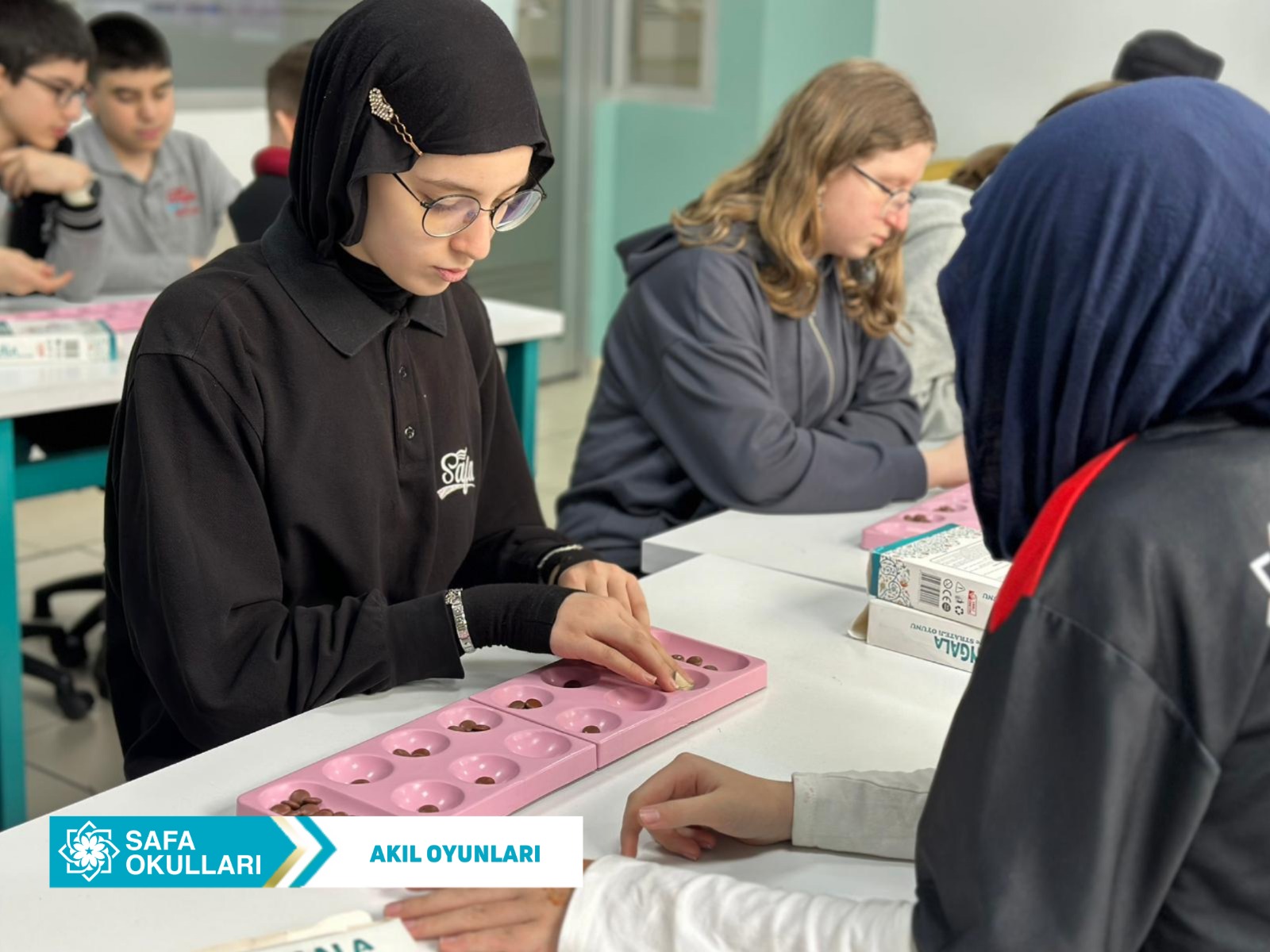 AKIL OYUNLARI ATÖLYESİ