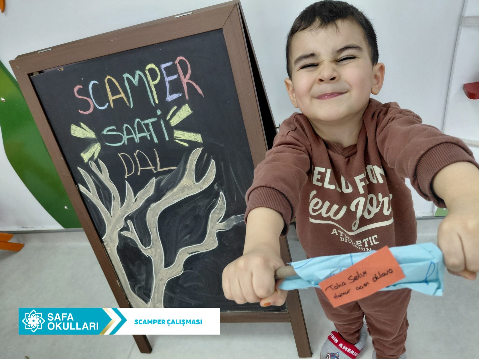 SCAMPER SAATİ: “BİR MATERYAL, BİN FİKİR”