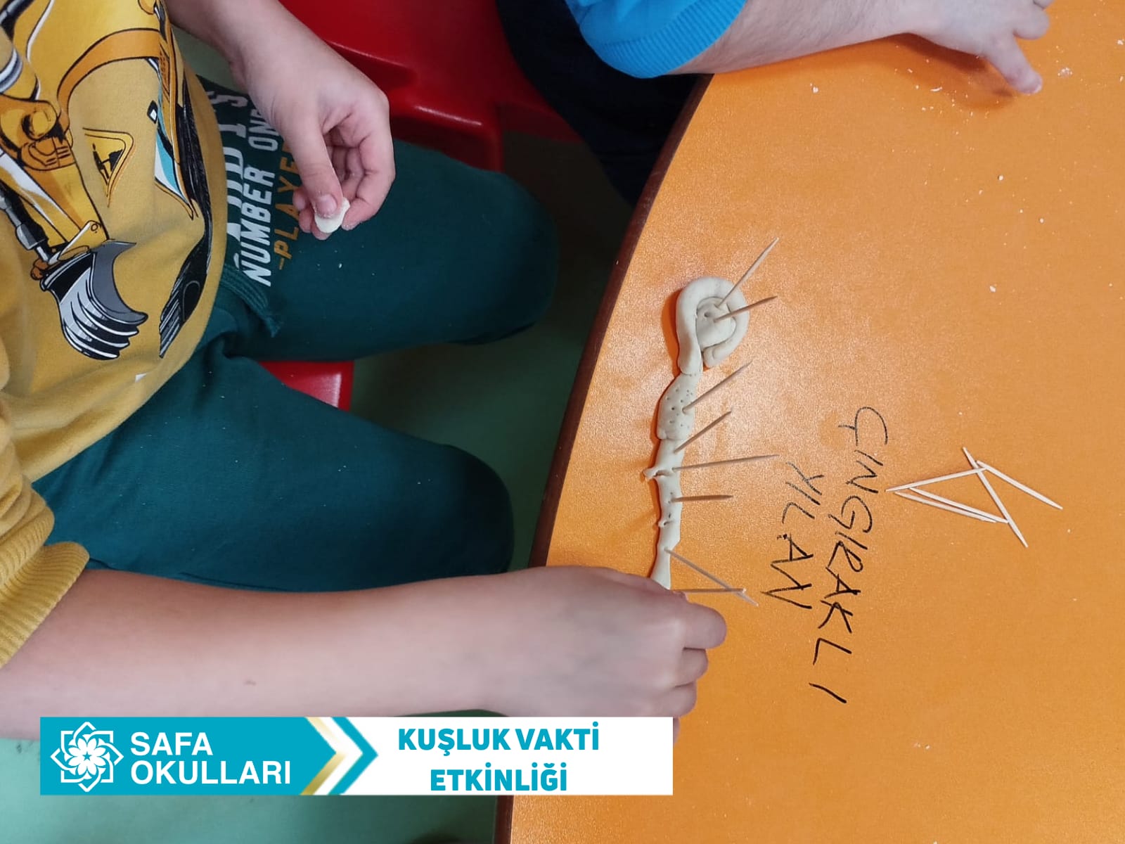 KUŞLUK VAKTİNİN HUZURU SINIFIMIZDA