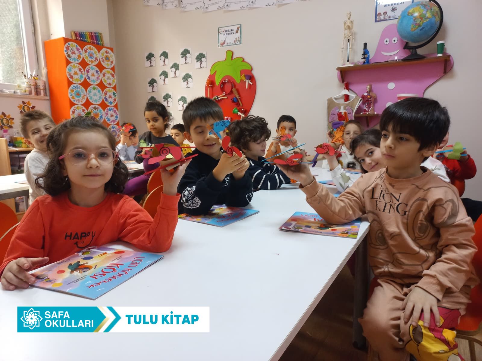 TULU KİTAP - "UÇAN KÖSTEMEK" HİKAYESİNİ OKUDUK