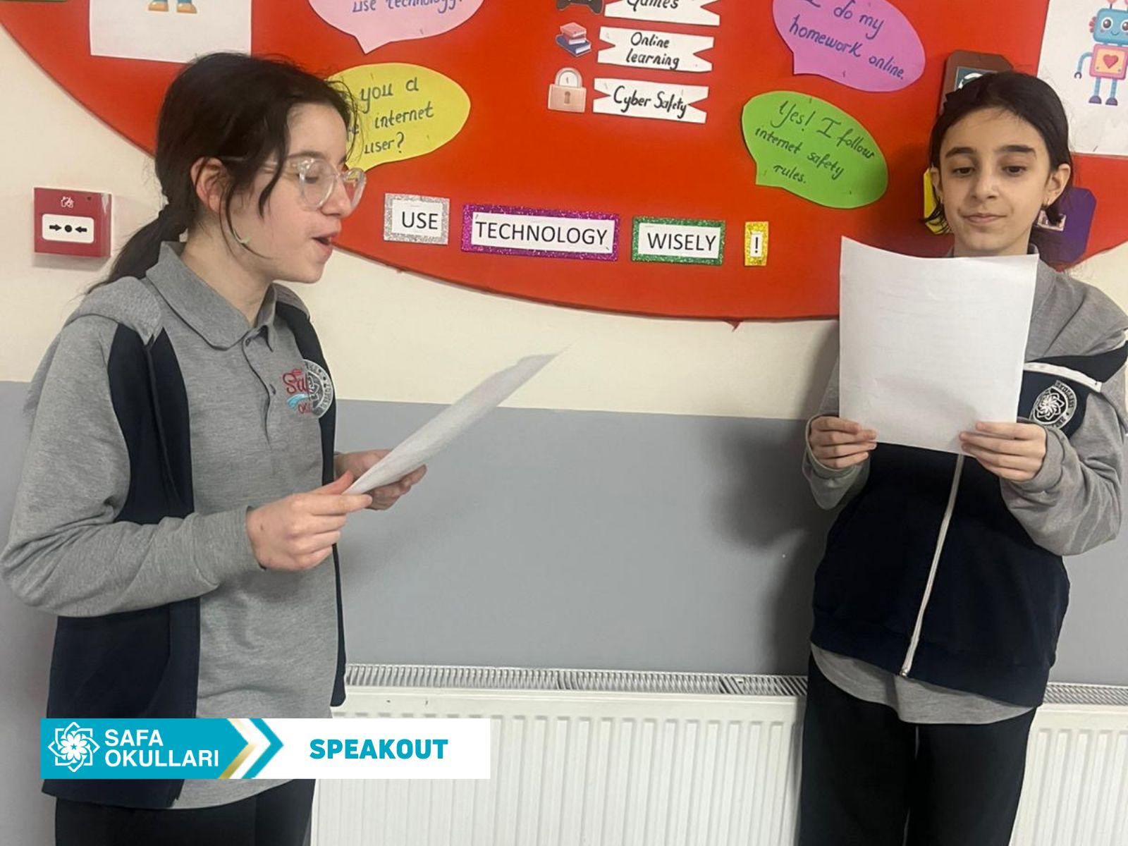 SPEAKOUT’TA TEKNOLOJİ VE İLETİŞİM