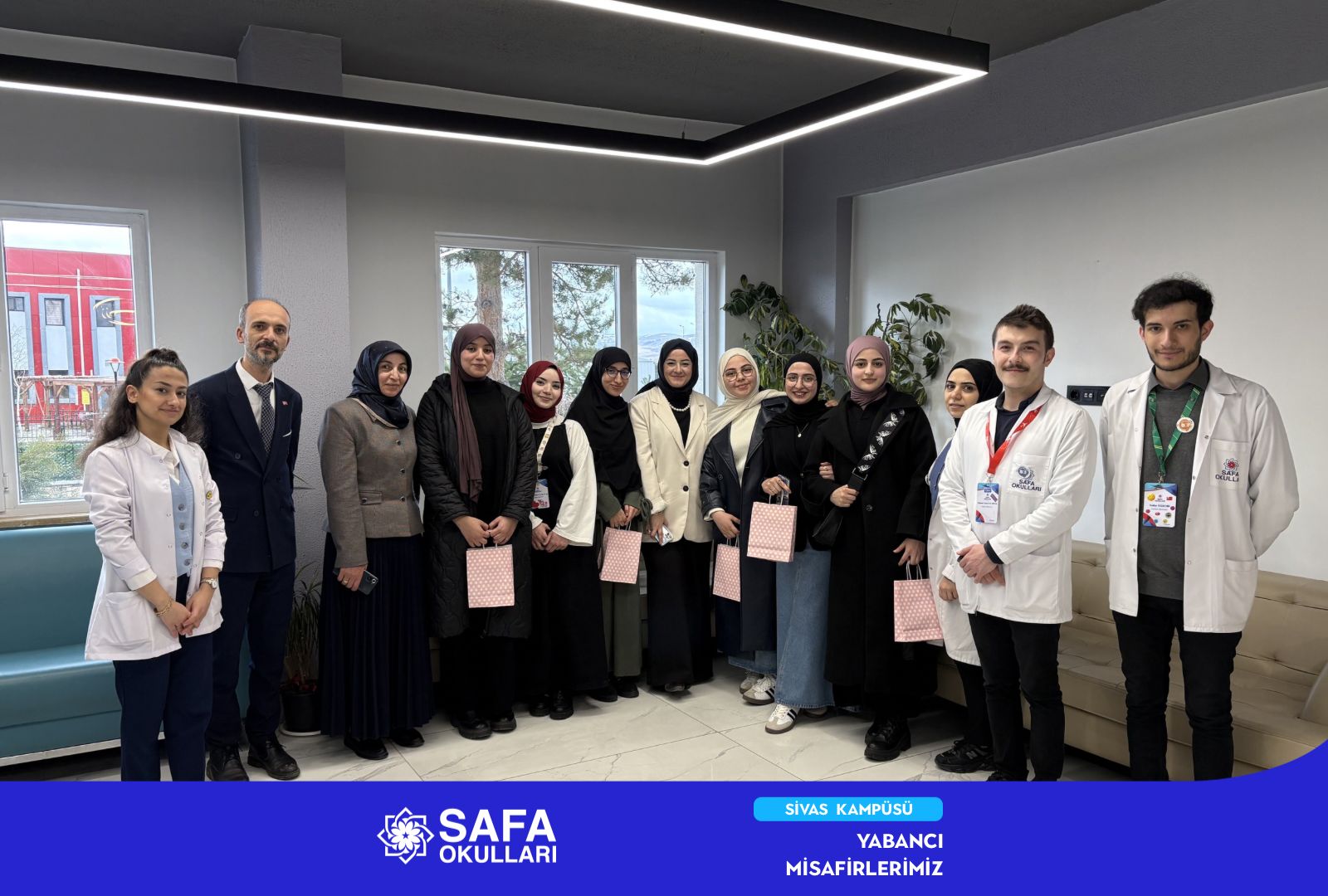 YABANCI MİSAFİRLERİMİZLE SPEAKER ÖĞRENCİLERİMİZİ BULUŞTURDUK