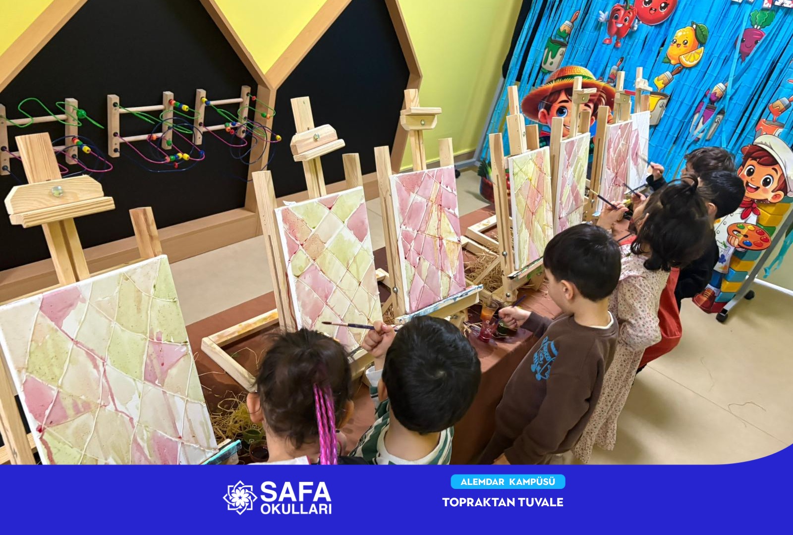 TOPRAKTAN TUVALE UZANAN RENGÂRENK YOLCULUK