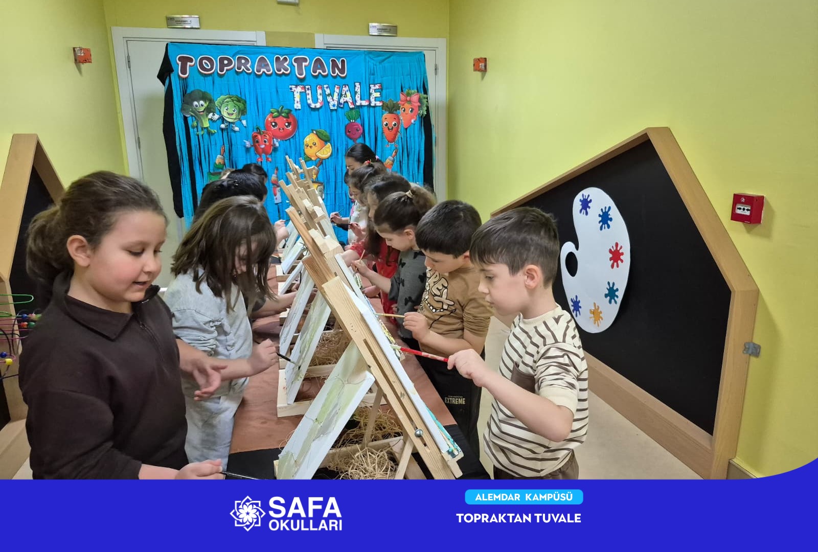 TOPRAKTAN TUVALE UZANAN RENGÂRENK YOLCULUK